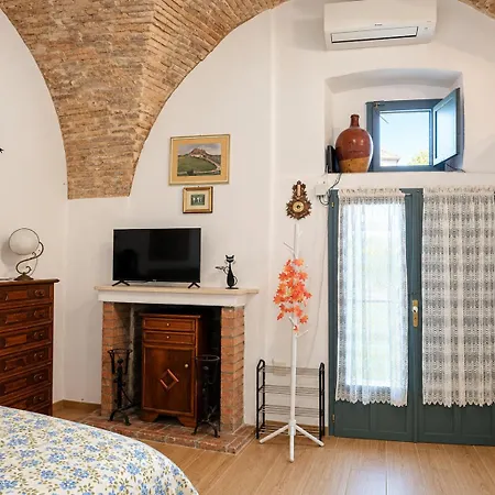 Apartment Dimora Dei Ciri Monolocale *